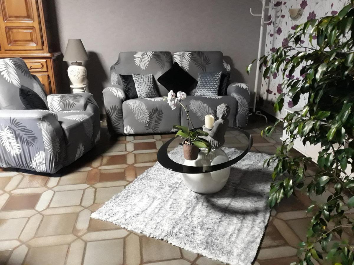 Отель L Orchidee Herisson Экстерьер фото